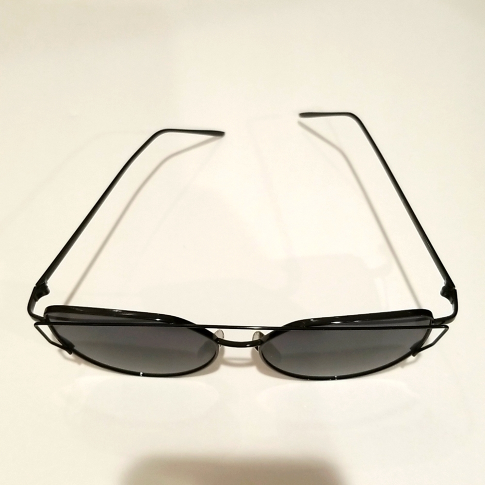 YF Black On Black Aviator Wired Sunglasses